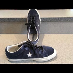 Velveteen Converse one star shoes